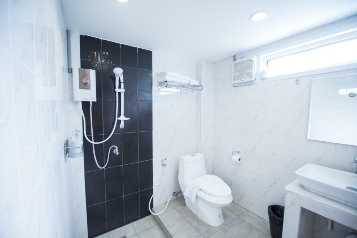 Time Inn Chaingmai Chiang Mai Zewnętrze zdjęcie